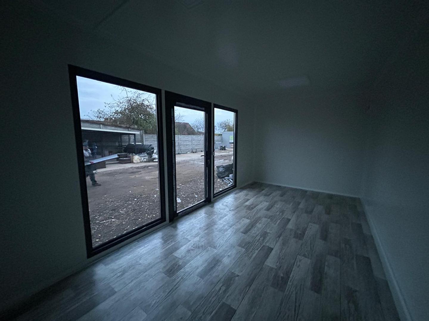Bürocontainer 6 m x 3 m – Bild 2