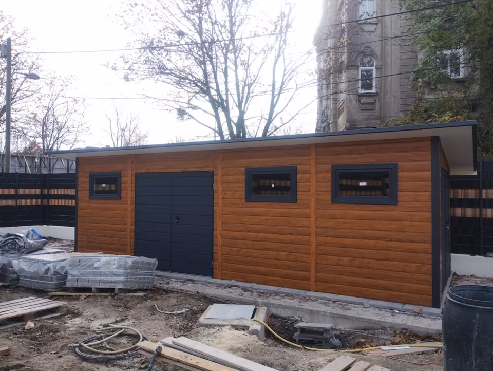 Isolierte Garage 8 x 3 m Polyurethan – Bild 2