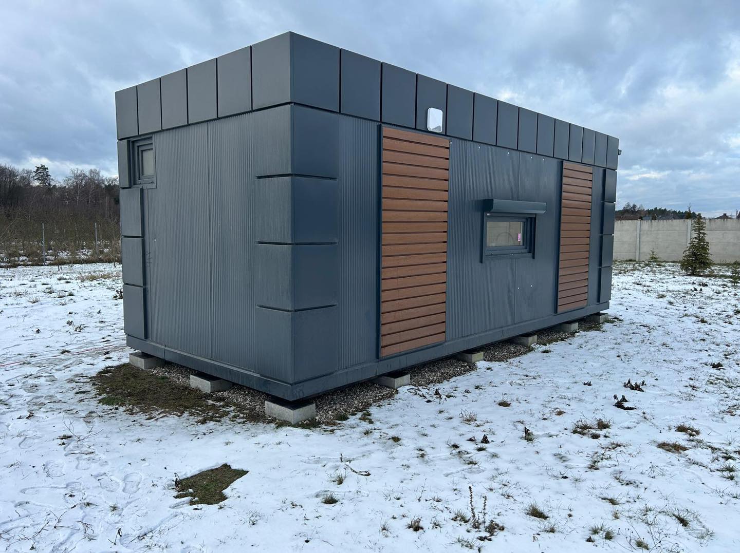 Tiny House / Wohnpavillon 8,00 × 3,00 m mit WC und Küchenzeile – Bild 3