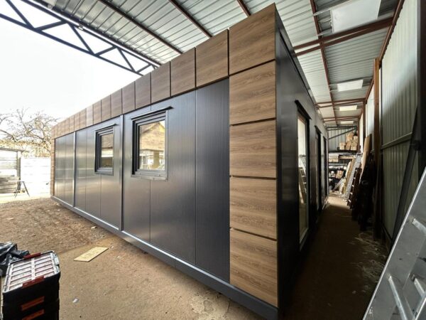 Bürocontainer, Pavillon, Minihaus, moderner isolierter Container, Tiny House