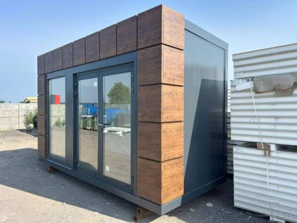 Bürocontainer, Wohncontainer 4,5x2m, inkl. Lieferung-Isoliert